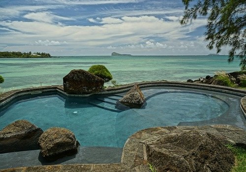 DETENTE A L'ILE MAURICE AVEC EXCURSIONS - HOTEL MERVILLE BEACH 3* - MAURICE